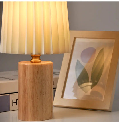 Wooden Table Lamp | USB-Powered | Pleated